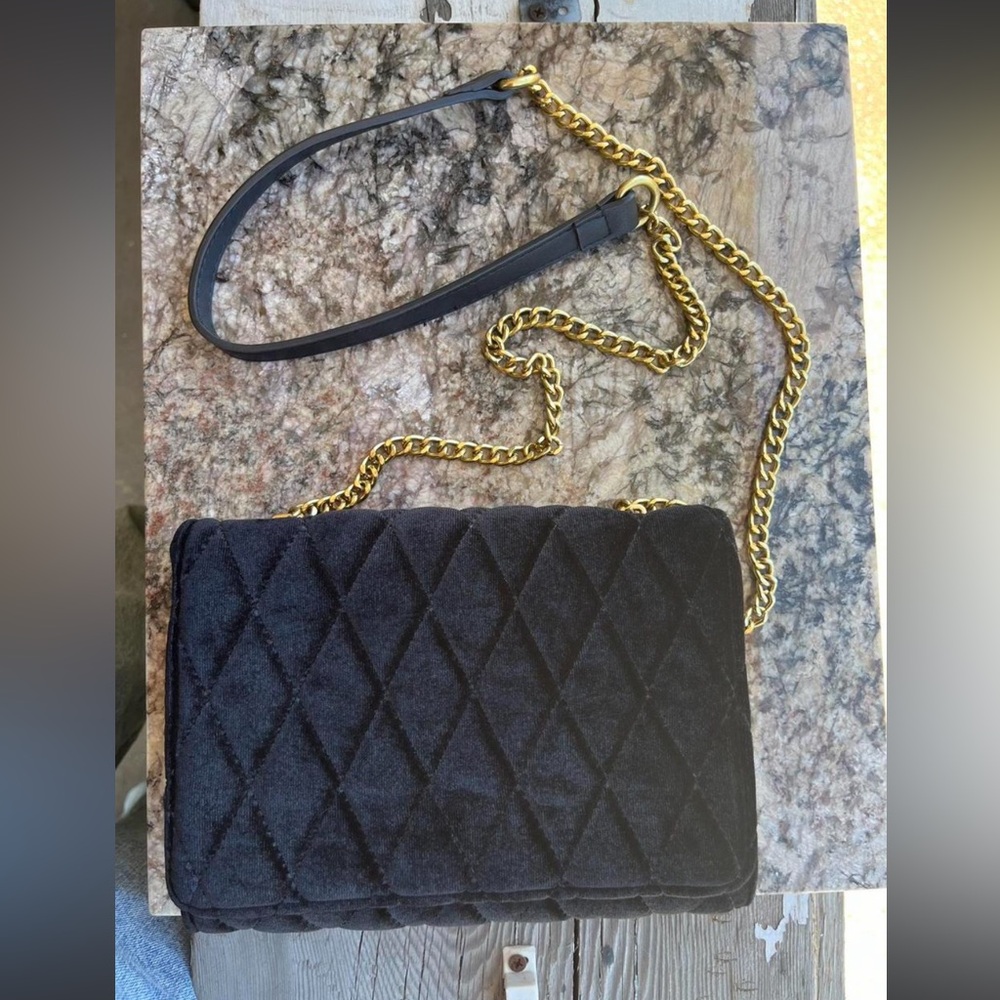 Jill & Ally black quilted velvet crossbody bag with gold chain strap